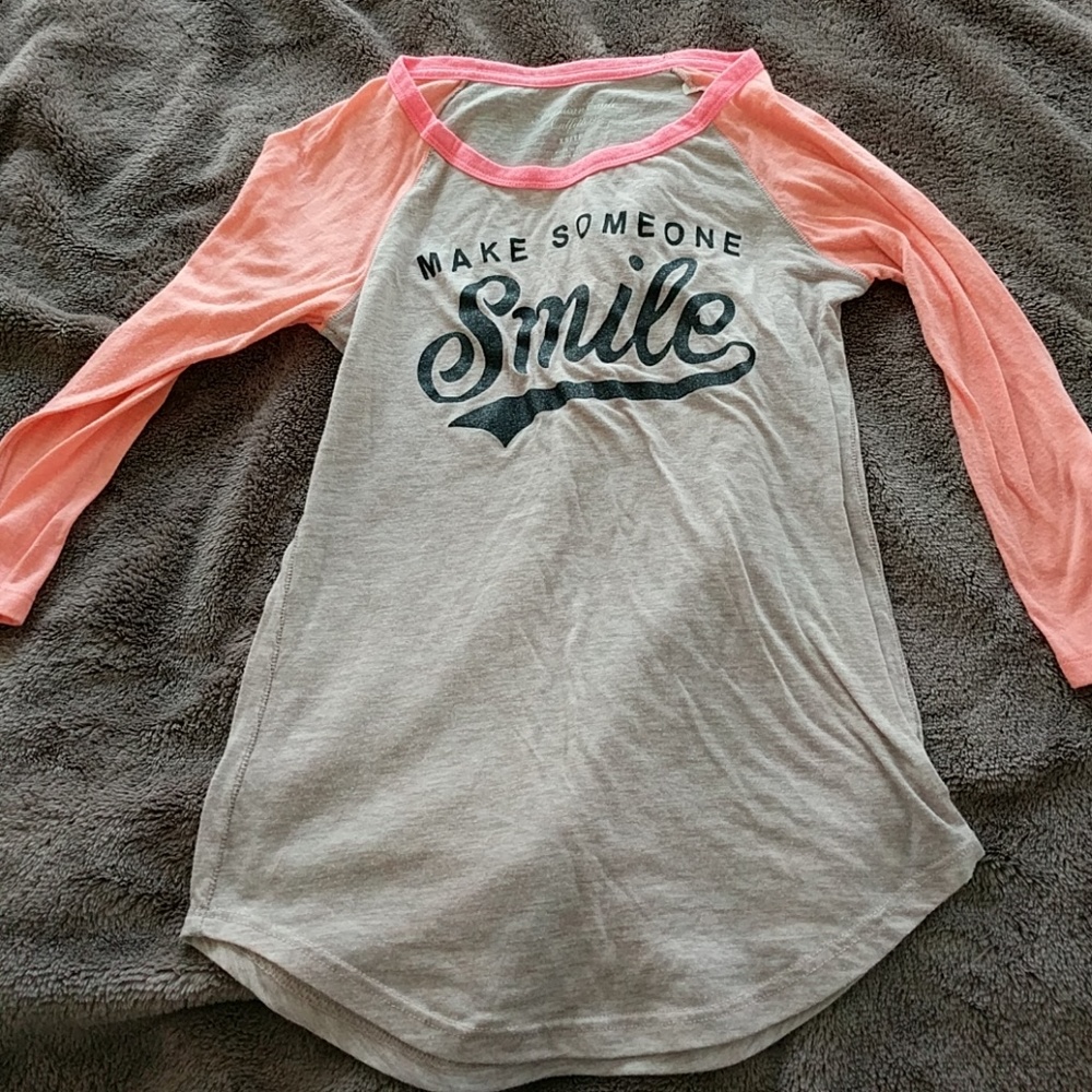 American Eagle raglan baseball t size XS